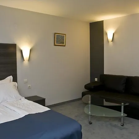 4 Zona Sofia
